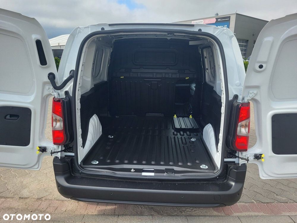 Opel Combo Cargo Combo Cargo Furgon M Diesel 100KM Manual - 12