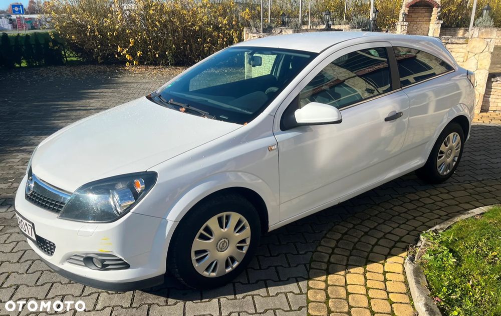 Hyundai i30 1.4 Classic + - 4