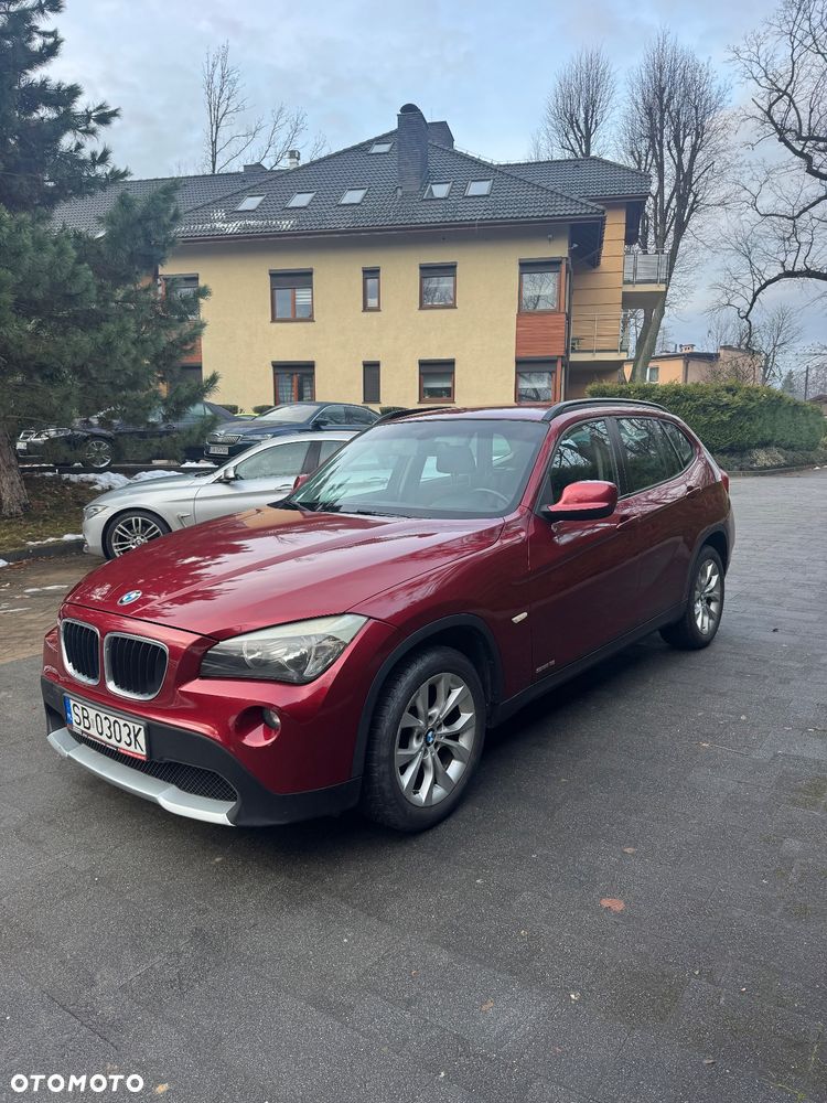 BMW X1 sDrive18i - 11