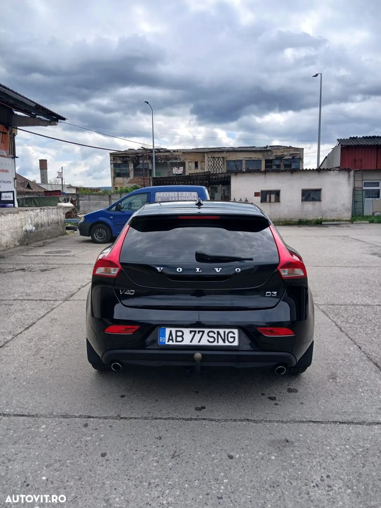 Volvo V40 D3 - 4
