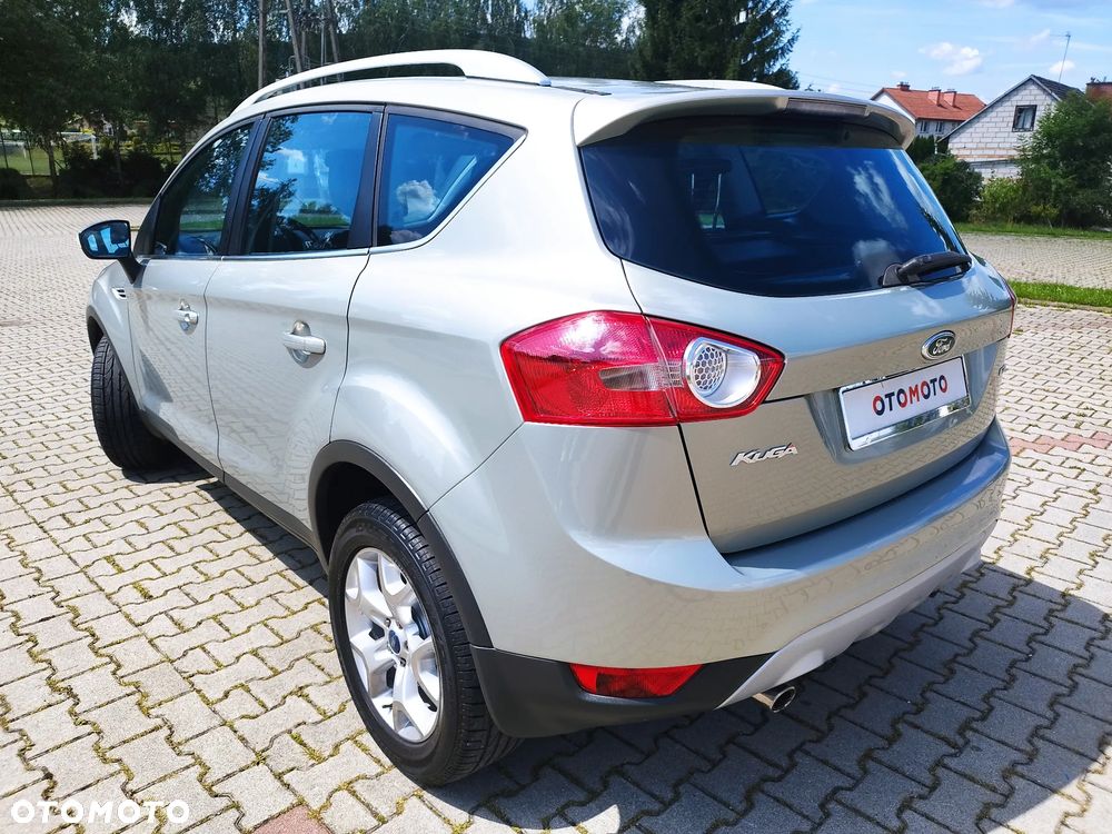 Ford Kuga 2.0 TDCi 4x4 Titanium - 8