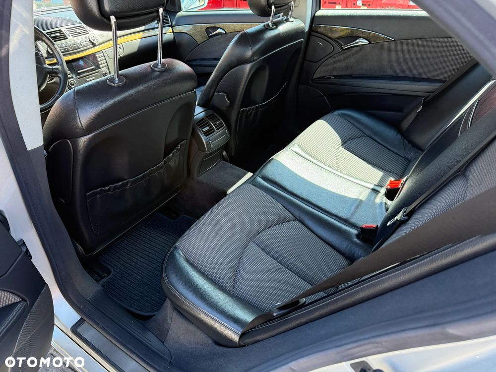 Mercedes-Benz Klasa E 320 CDI Avantgarde - 8