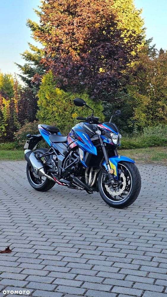 Suzuki GSX - 1