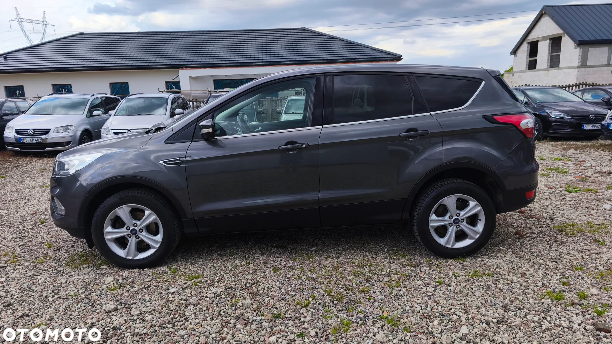 Ford Kuga 1.5 EcoBoost 2x4 Titanium - 12