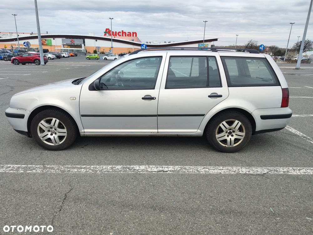 Volkswagen Golf 1.9 TDI Highline - 2