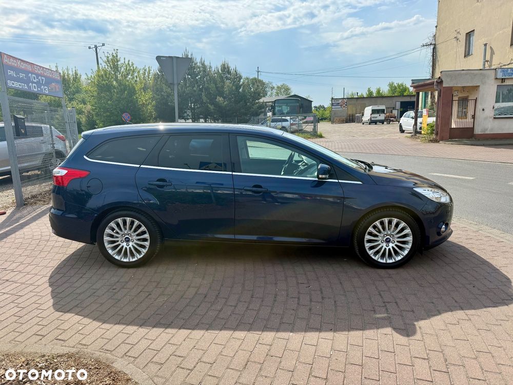 Ford Focus 1.6 EcoBoost Titanium - 27