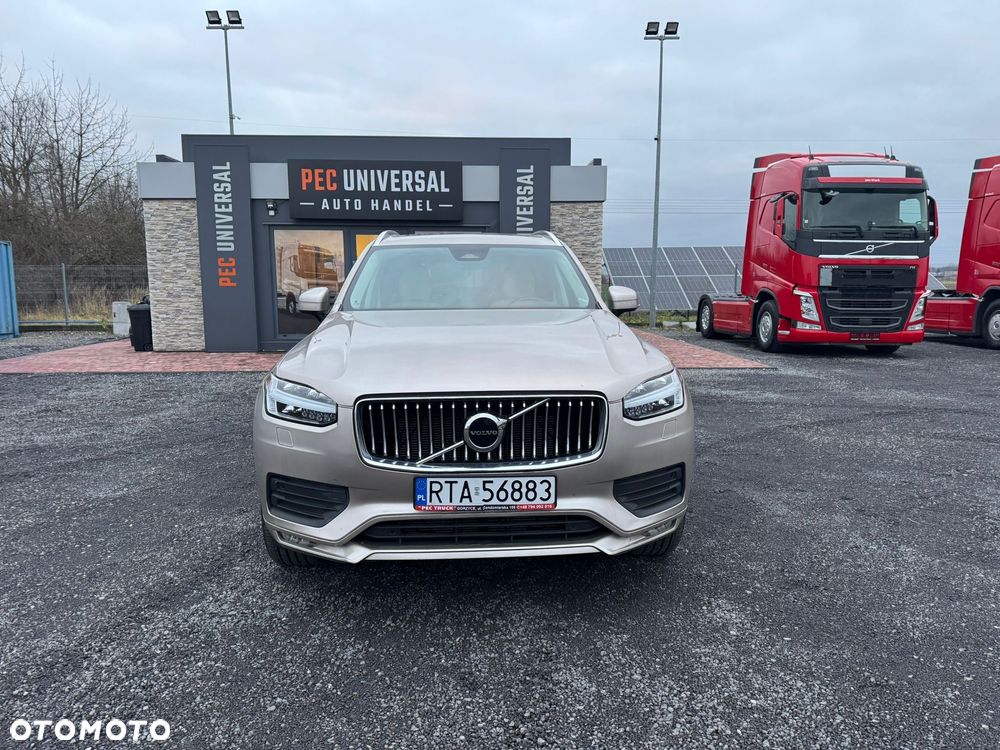 Volvo XC 90 - 3
