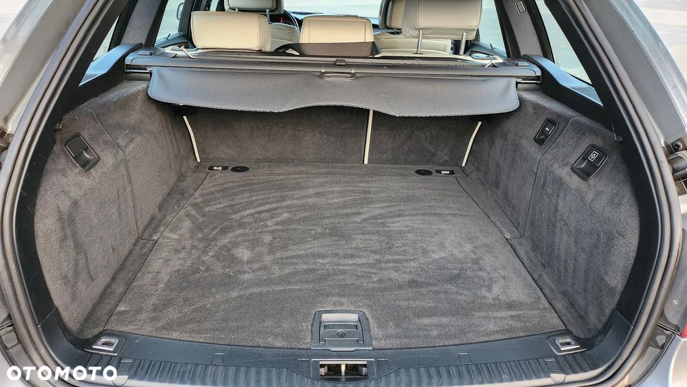 BMW Seria 5 - 28