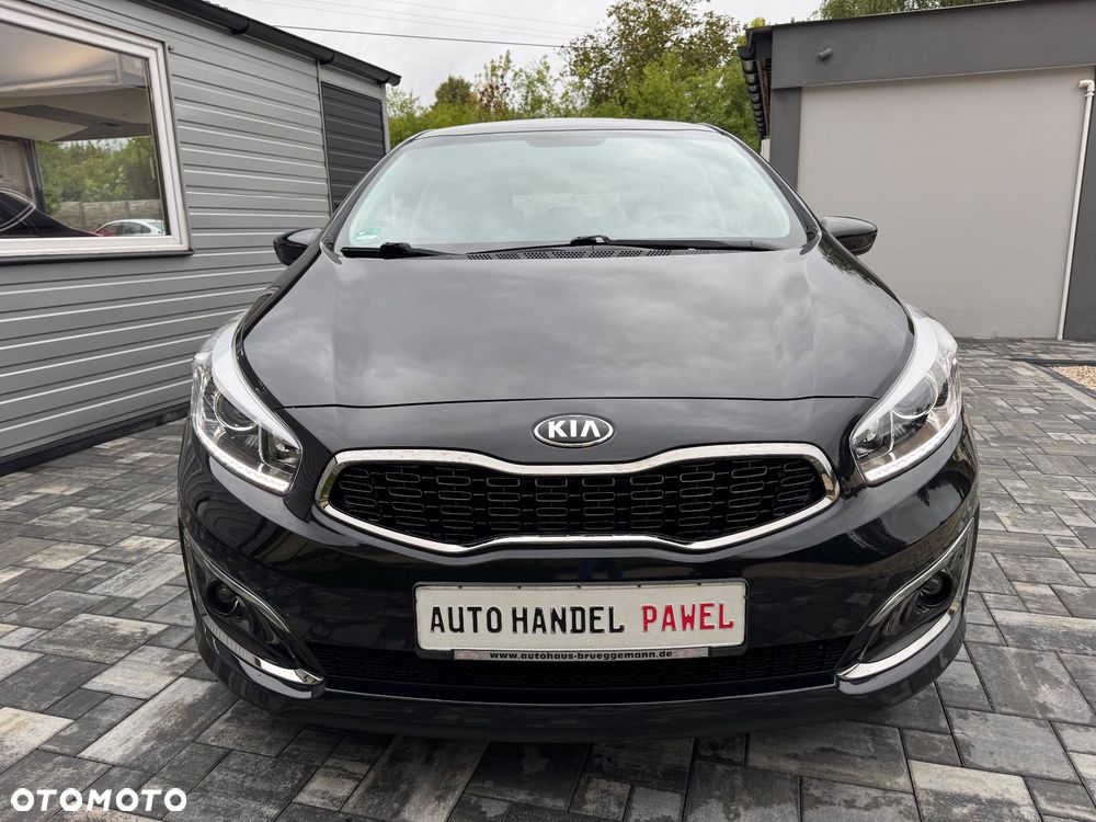 Kia Ceed 1.6 GDI Dream-Team Edition - 7