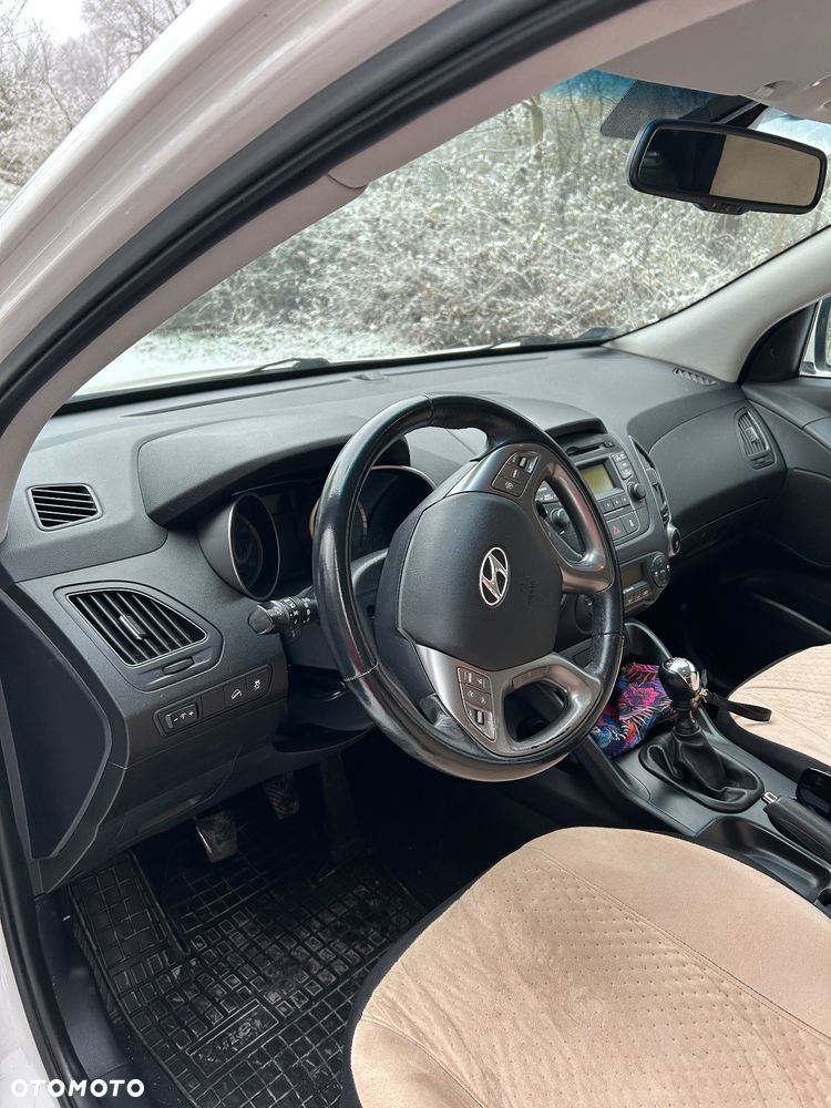 Hyundai ix35 - 8