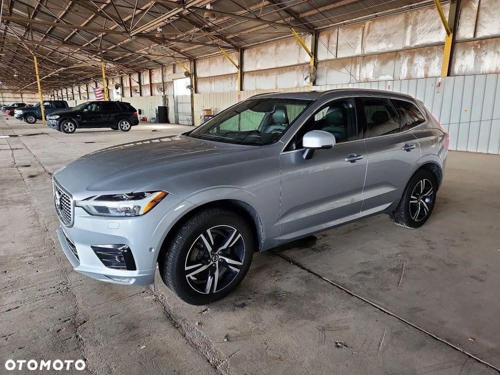 Volvo XC 60 T6 AWD Geartronic RDesign - 1