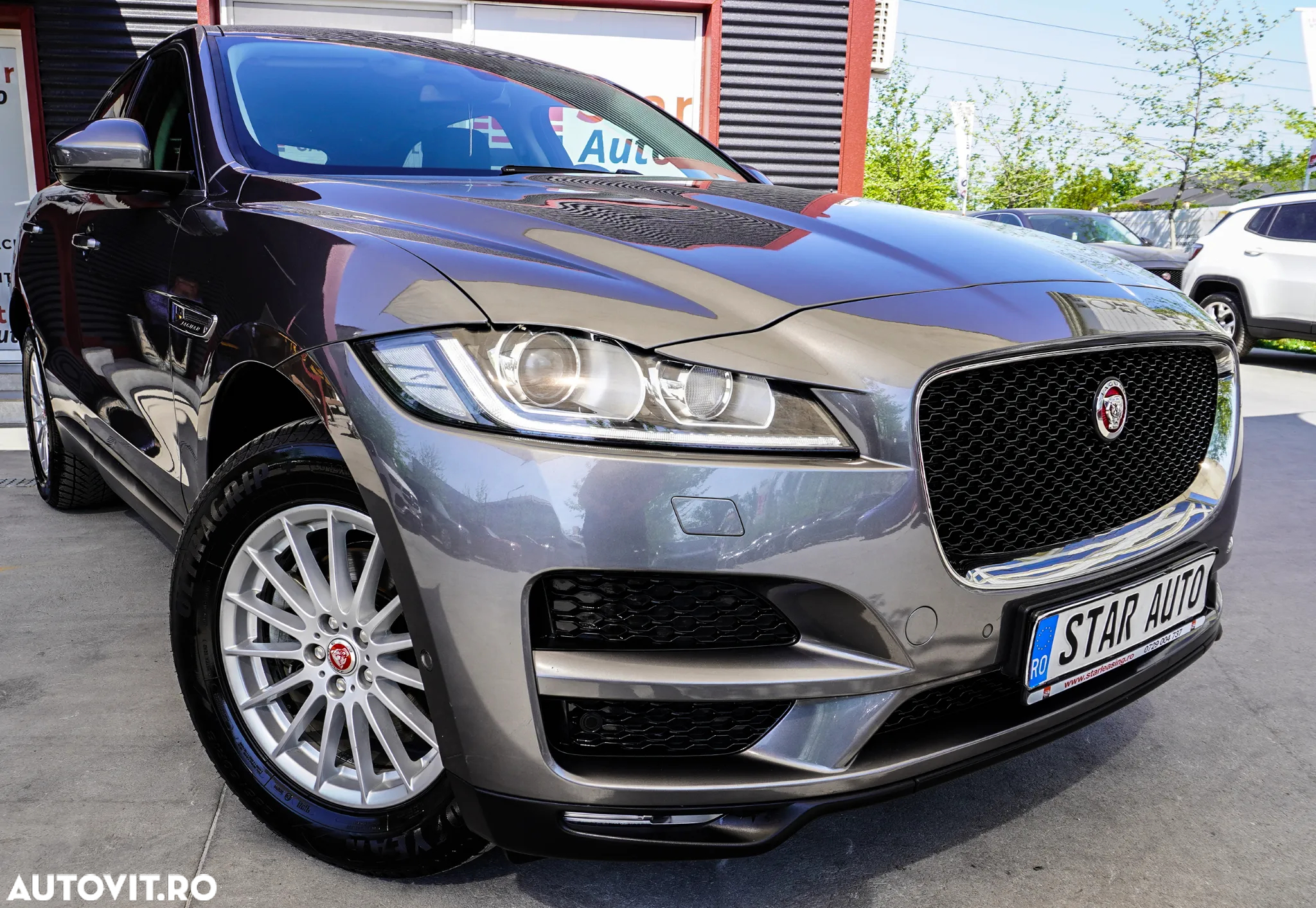 Jaguar F-Pace 20d AWD Prestige - 4