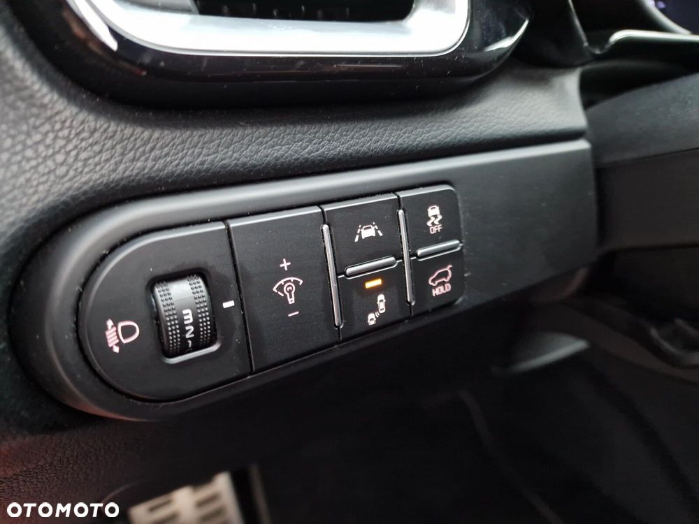 Kia ProCeed 1.6 T-GDI GT DCT - 22