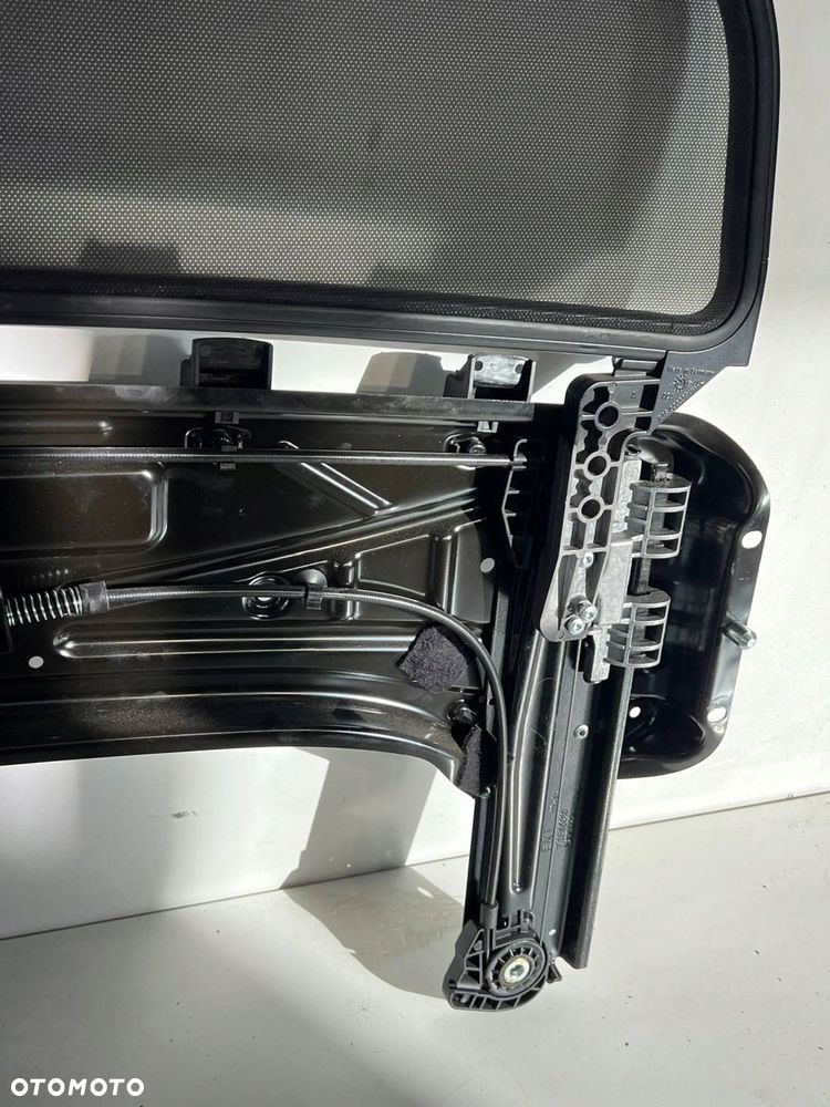 8J7 862 953 A Roleta bagażnika Audi TT TTS Mk2 2014 - 2