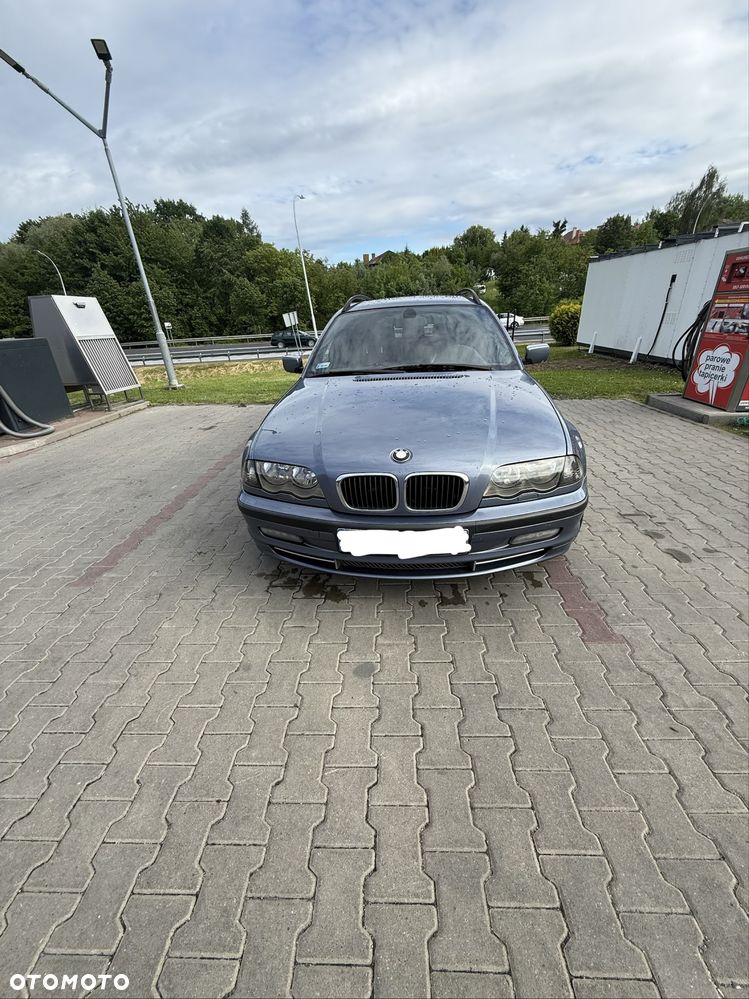 BMW Seria 3 - 1