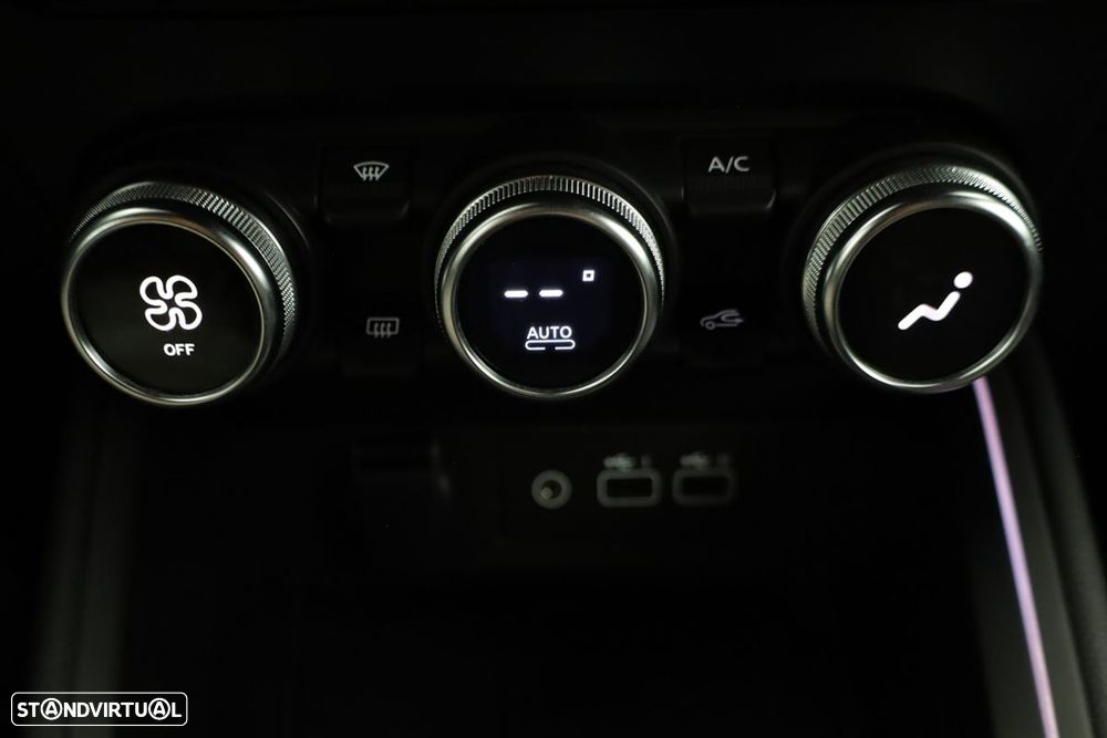 Renault Clio 1.0 TCe Techno - 12