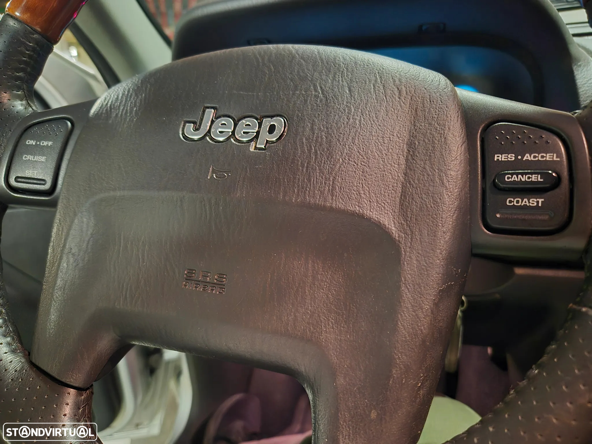 Jeep Grand Cherokee 2.7 CRD Overland - 26