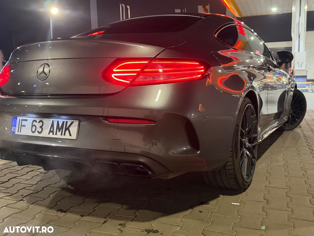 Mercedes-Benz C 63 AMG S Coupe Aut. - 4