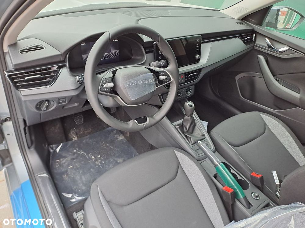 Skoda Kamiq 1.0 TSI Essence - 5