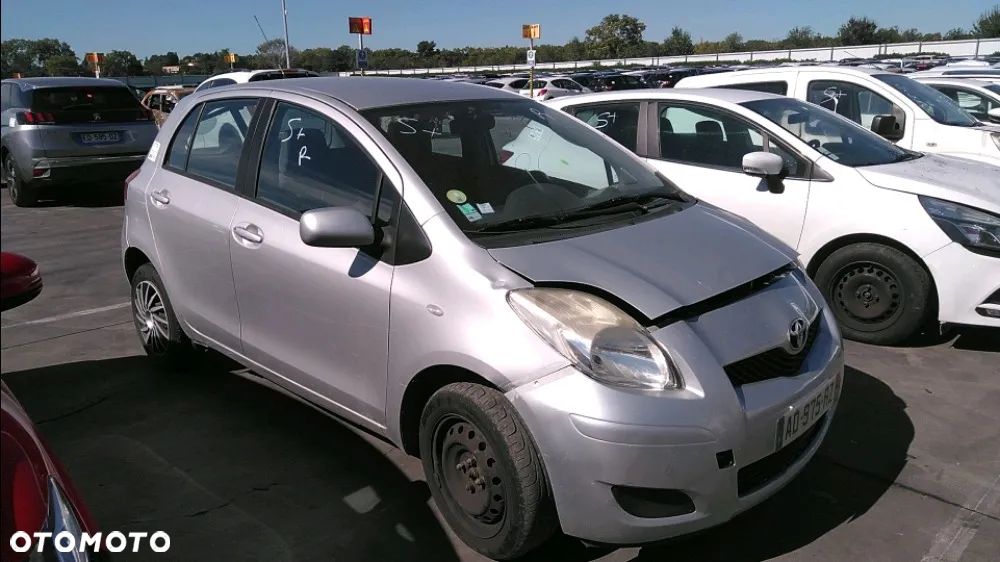 Toyota Yaris 1.33 VVT-i Edition - 1