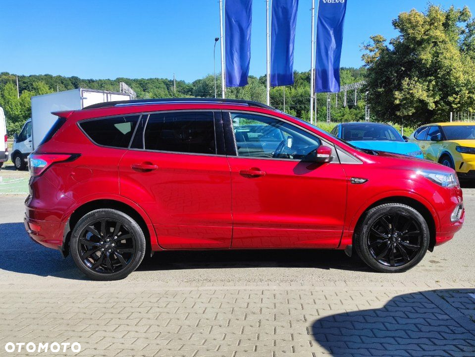 Ford Kuga - 8