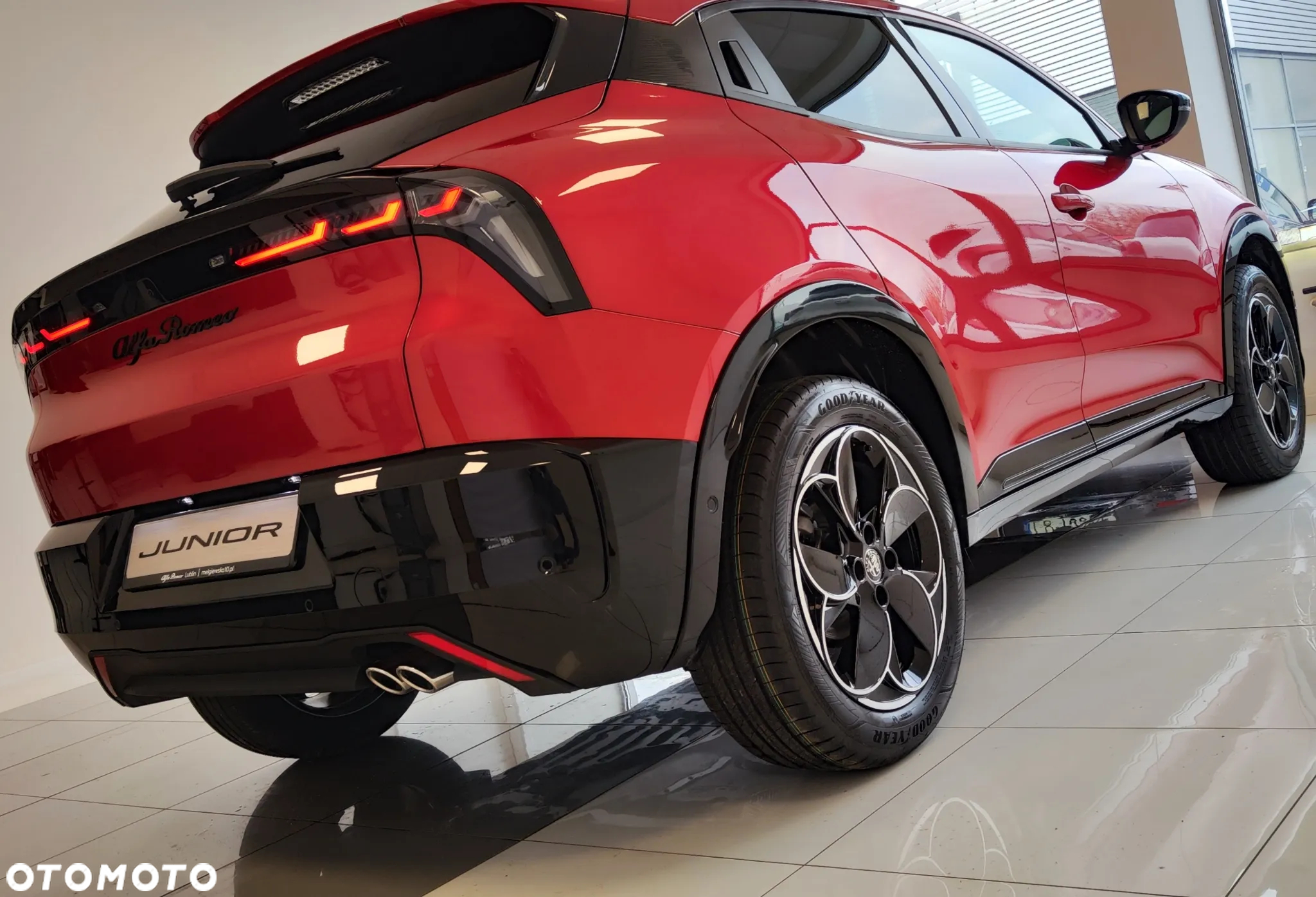 Alfa Romeo Junior 1.2 mHEV Ibrida eDCT - 9