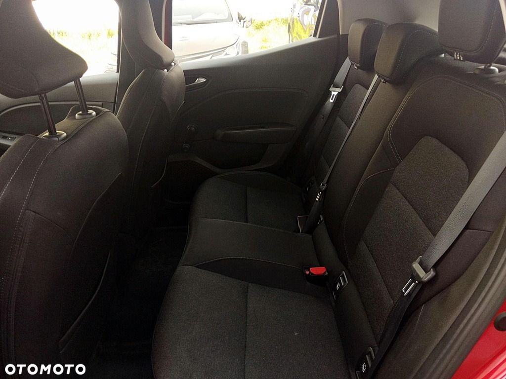 Renault Clio 1.0 TCe Equilibre - 11