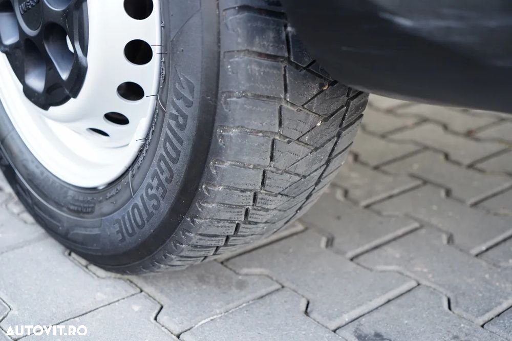 Iveco DAILY 35-130 / FRIGIDAR / CAMION TRANSPORT XARIOS 200 UNITĂȚI / IMPORTAT - 16