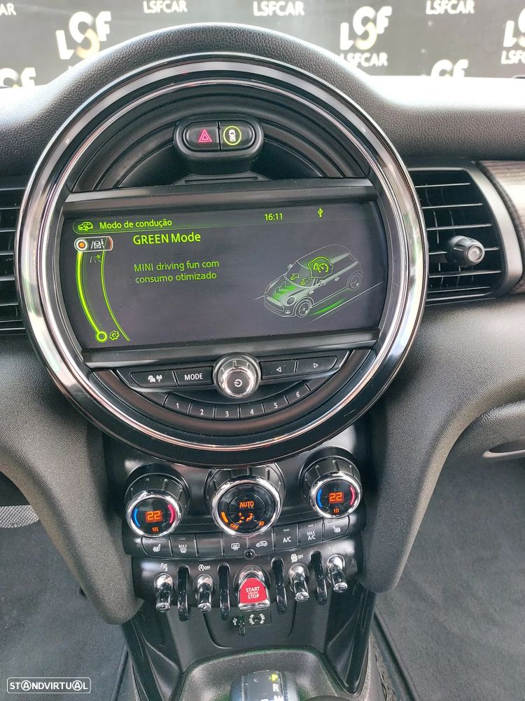 MINI 3 Portas Cooper S Aut. - 49