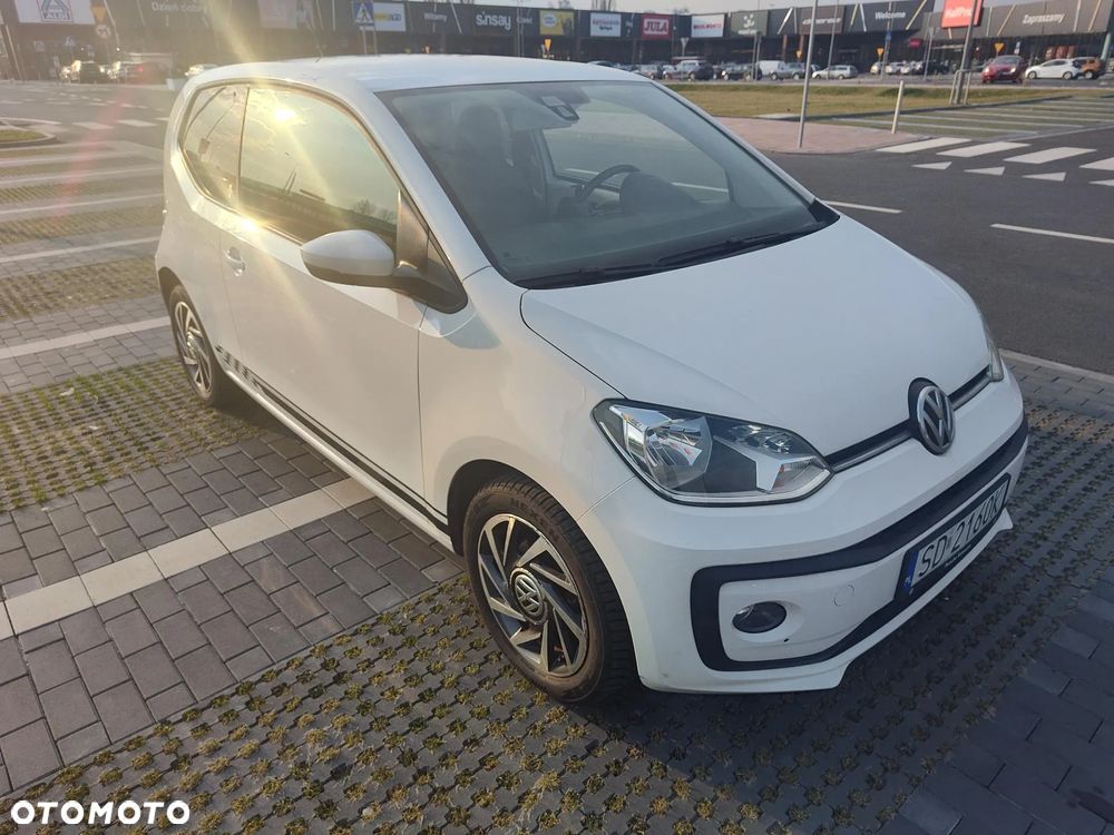 Volkswagen up! sound - 1