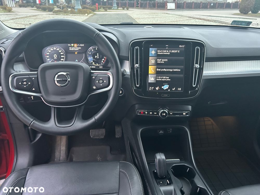 Volvo XC 40 - 5