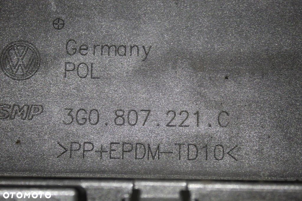 VW Passat B8 3G0 Alltrack Zderzak Przód Przedni Ładny Ślizgi - 6