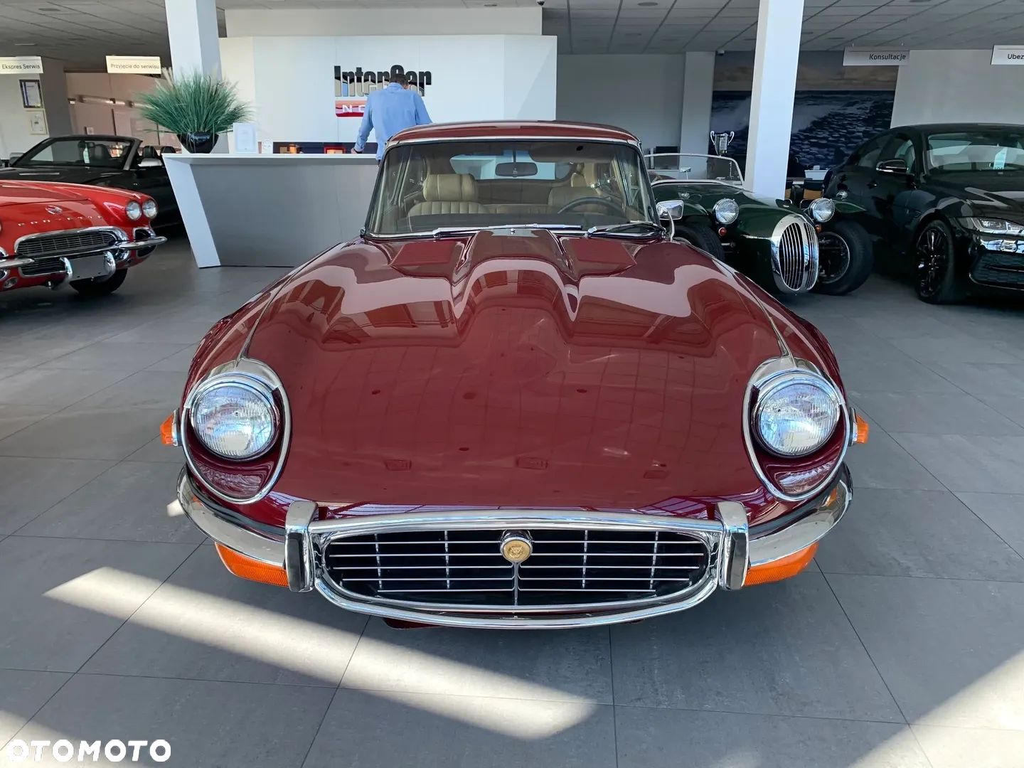 Jaguar E-Type - 1