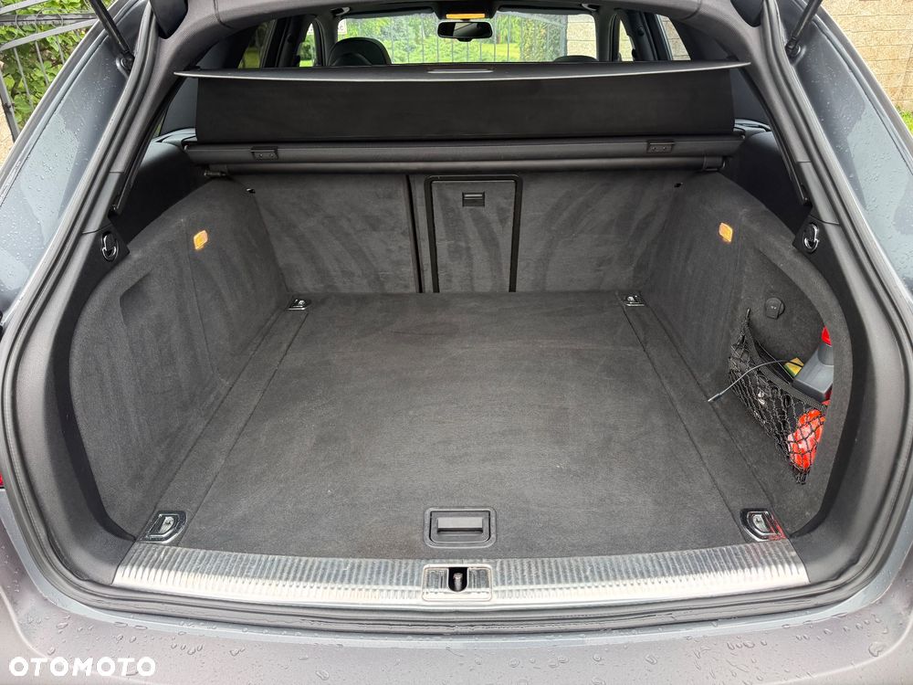 Audi A4 Allroad 3.0 TDI DPF S tronic - 23