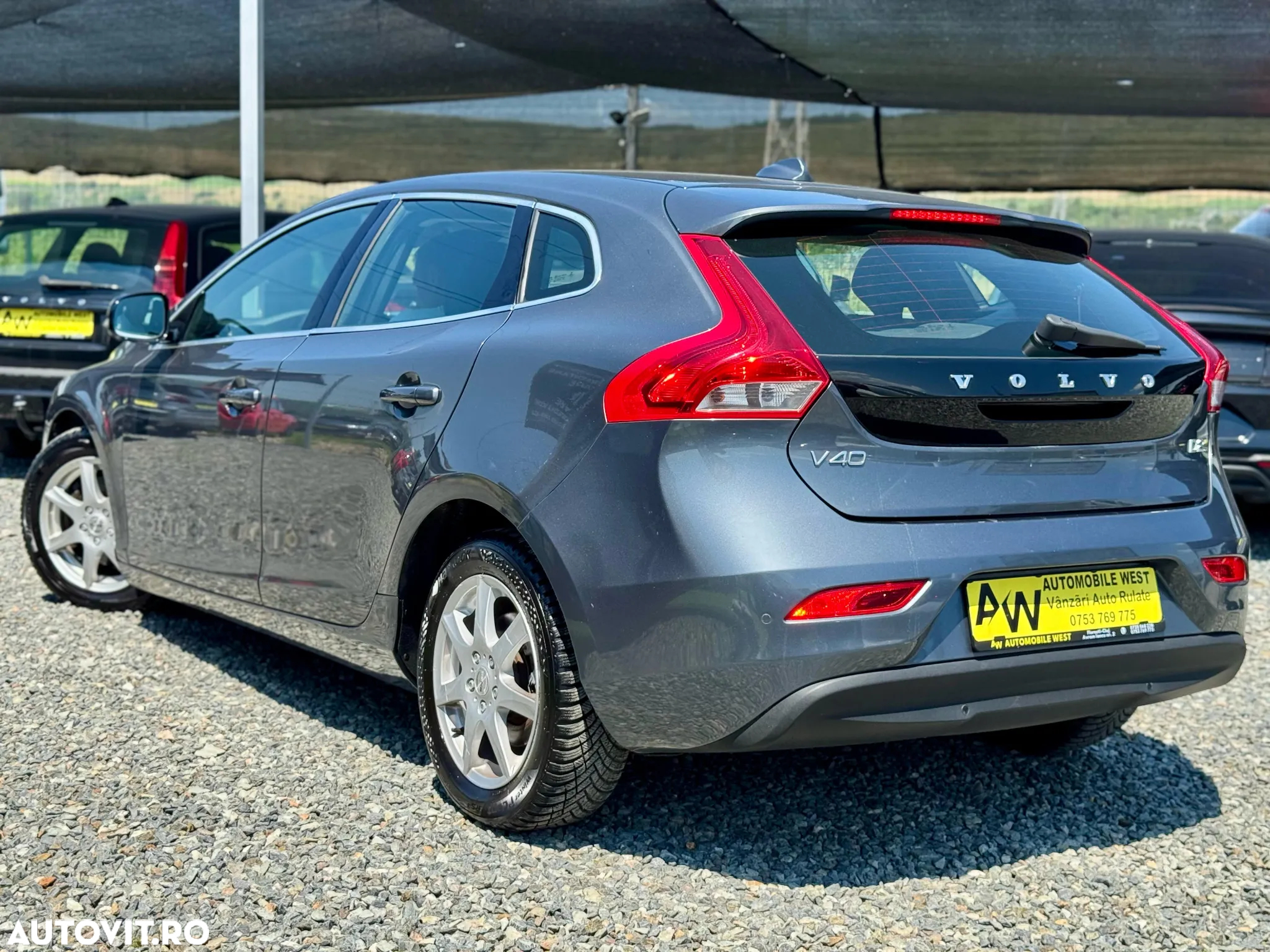 Volvo V40 D2 ECO Aut. Momentum - 15