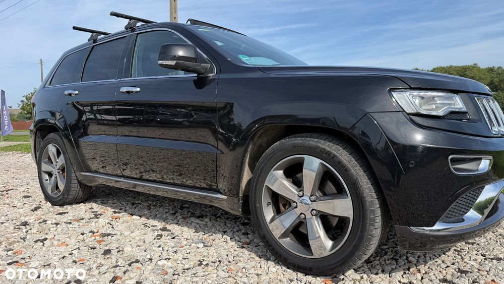 Jeep Grand Cherokee - 31
