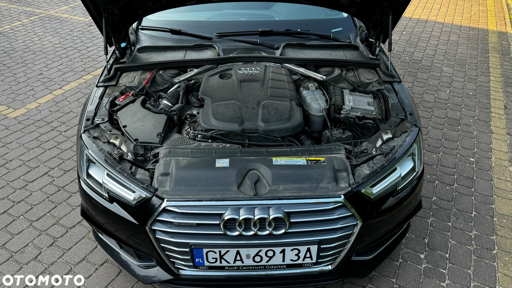 Audi A4 Avant 40 TDI quattro S tronic - 12