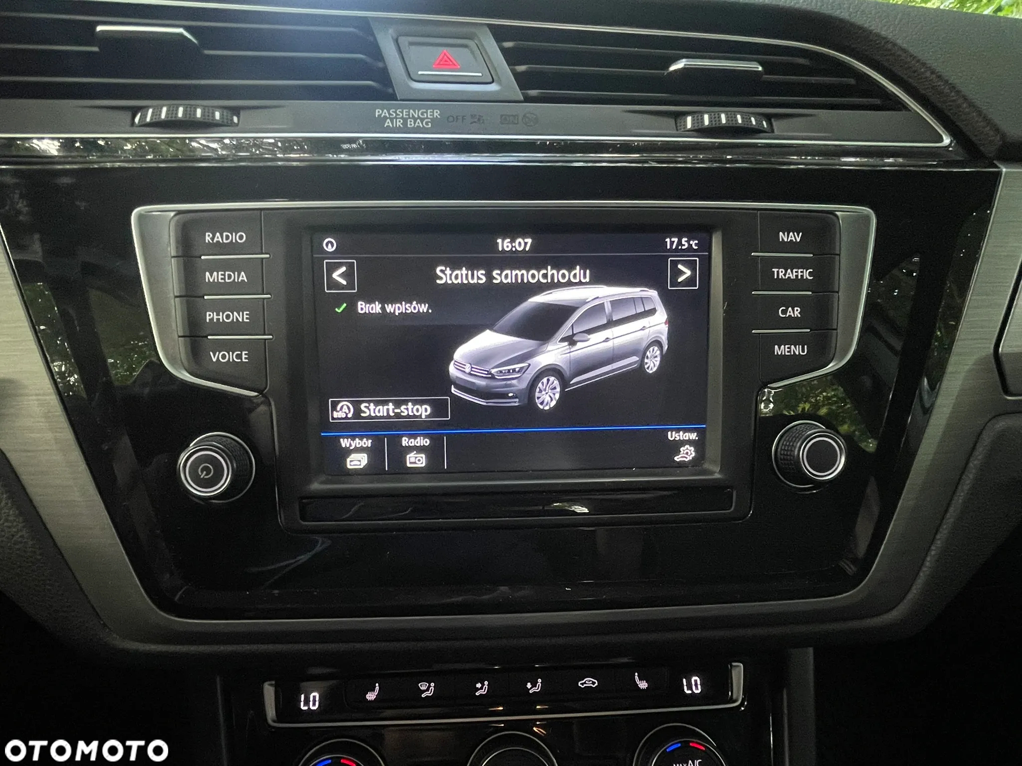 Volkswagen Touran 2.0 TDI BMT Comfortline DSG - 12