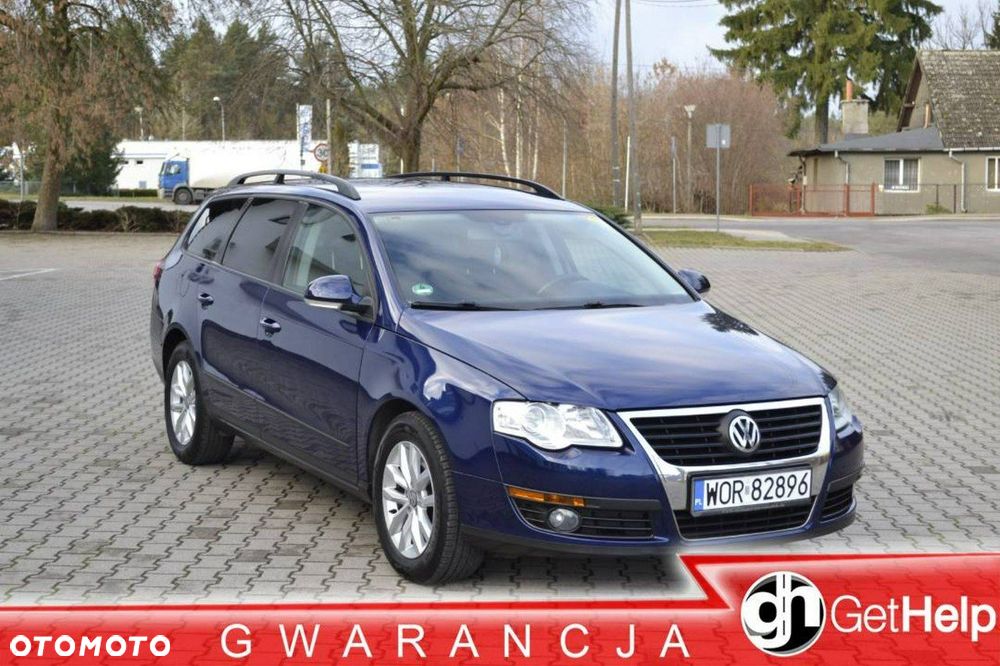 Volkswagen Passat - 1