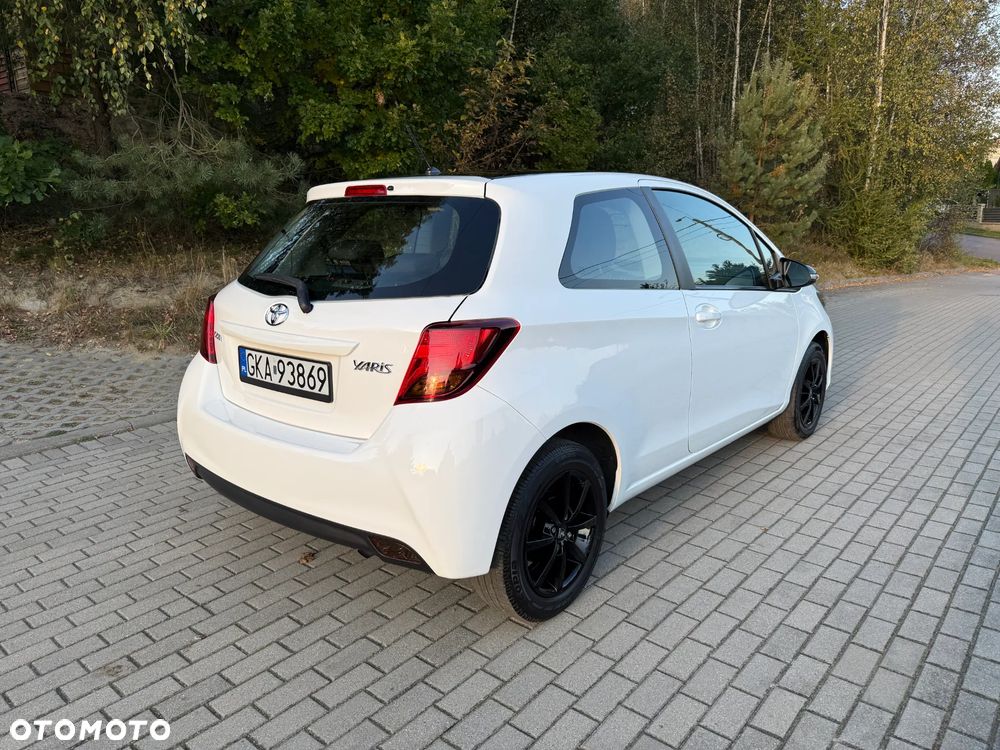 Toyota Yaris 1.0 Premium EU6 - 3
