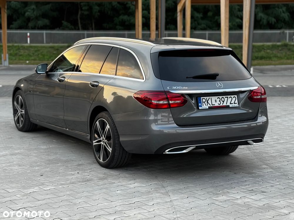 Mercedes-Benz Klasa C 220 d T 9G-TRONIC Avantgarde - 3