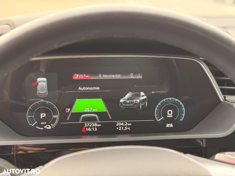 Audi e-tron - 6