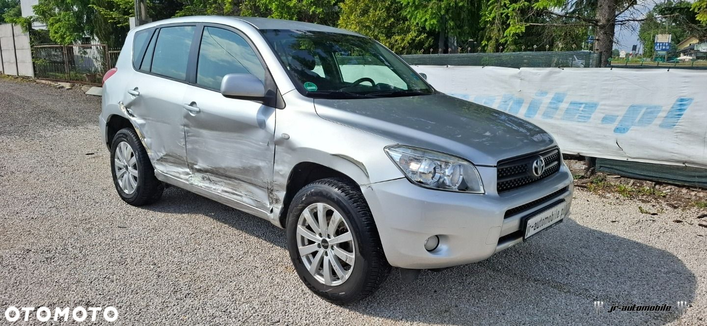 Toyota RAV4 2.0 4x4 Sol - 4
