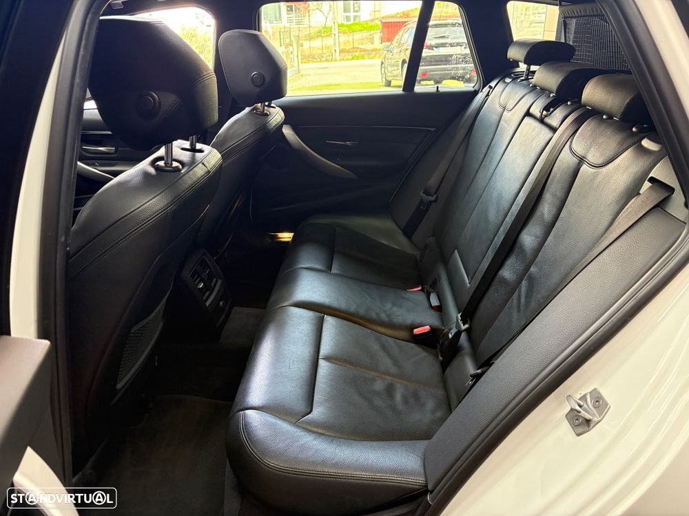 BMW 320 d Pack M Auto - 38