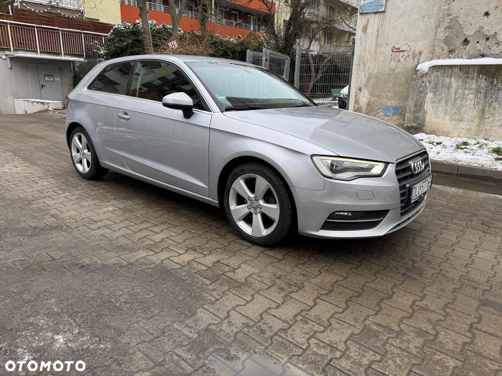 Audi A3 3-drzwiowe 1.4 TFSI Edycja Specjalna - 4