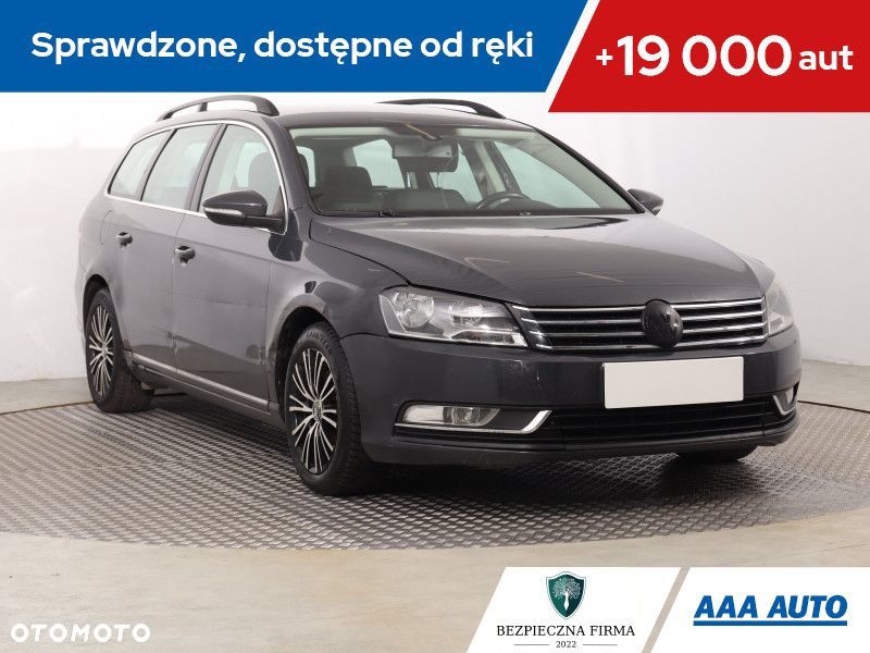 Volkswagen Passat Variant - 2