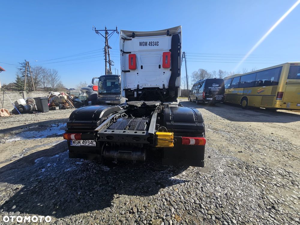 Mercedes-Benz Actros mp4 - 3