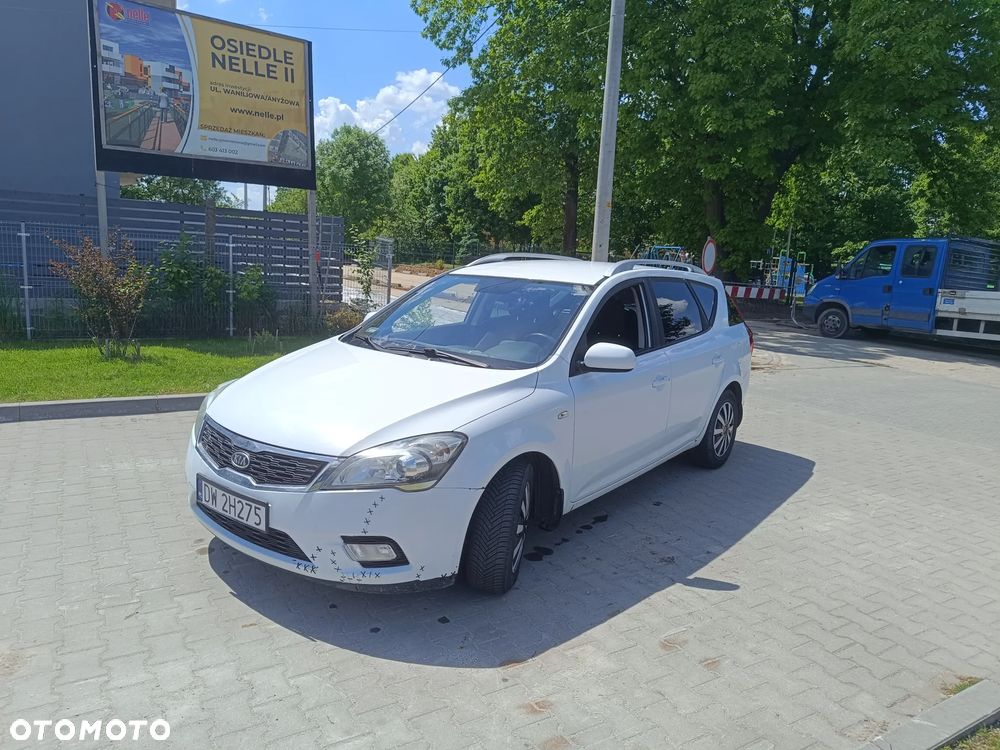Kia Ceed 1.4 Comfort - 1