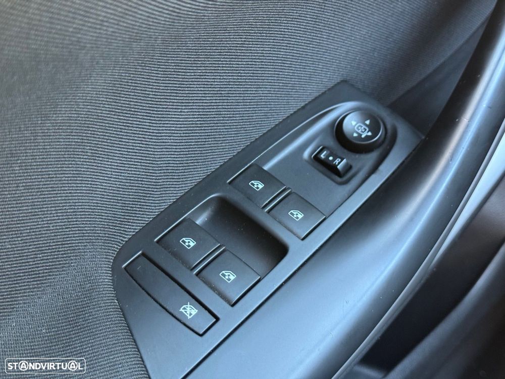 Opel Astra 1.6 CDTI Ecotec Business Edition S/S - 20