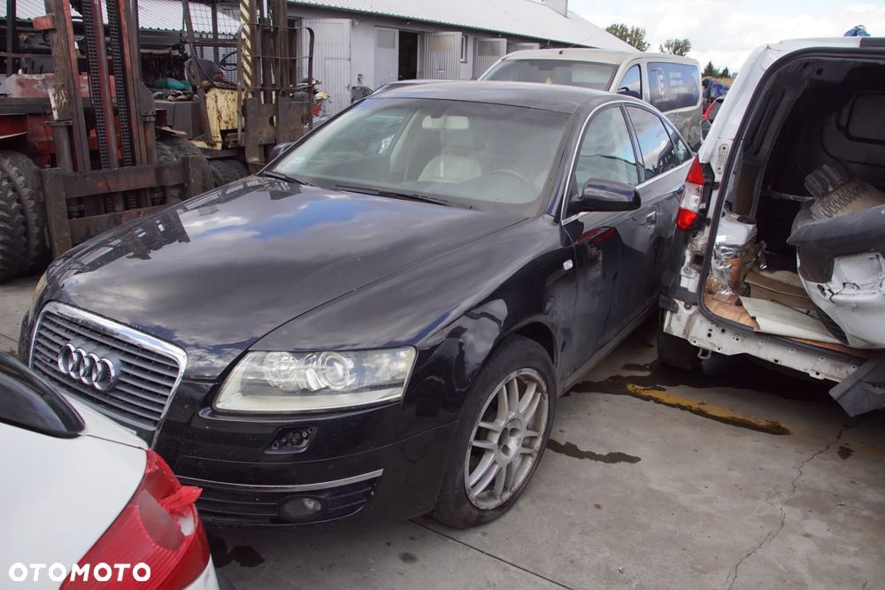 Auto na części - Audi A6 C6 3.0 TDI 224 KM BMK GZW LZ9W 2004R Silnik Skrzynia Drzwi Maska Klapa Zderzak Błotnik Lampa Szyba Deska Kokpit Sterownik Moduł Czujnik Licznik Kierownica Wyświetlacz - 6
